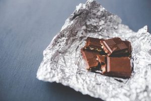 Dark chocolate contains the most cocoa and is therefore the most beneficial variety. Some studies have found that it even improves brain function. 